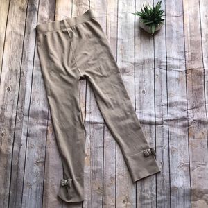 💕tan / beige leggings with bow 💕